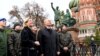 "Левада": две трети россиян считают, что государство должно обеспечивать им достойный образ жизни