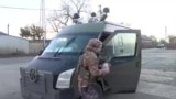 "Это целое тревел-шоу — вас забрать!" Отчаянные полицейские эвакуируют жителей Курахово и окрестностей с линии фронта